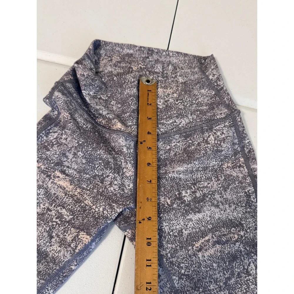 Lululemon High Rise Leggings Grey White Abstract Print Full Length‎ Size 4 G3